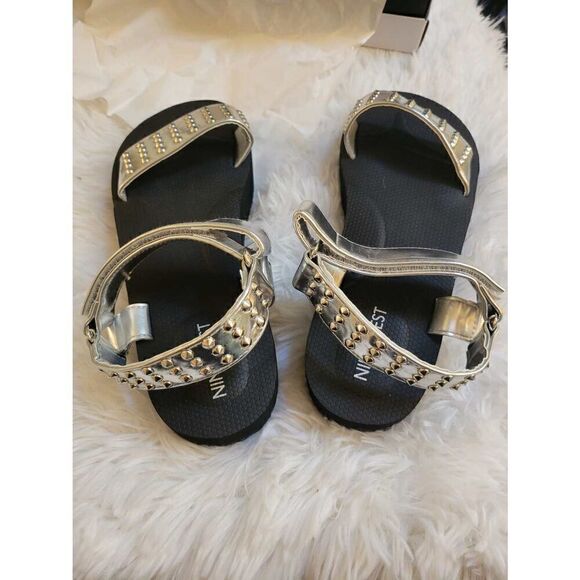 Nine West Come Here Silver Studded Platform Sandals Sz 8 - Picture 3 of 7